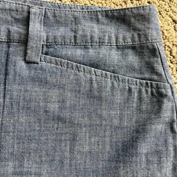 NWOT Lands End Chambray Shorts Denim color - Picture 2 of 13